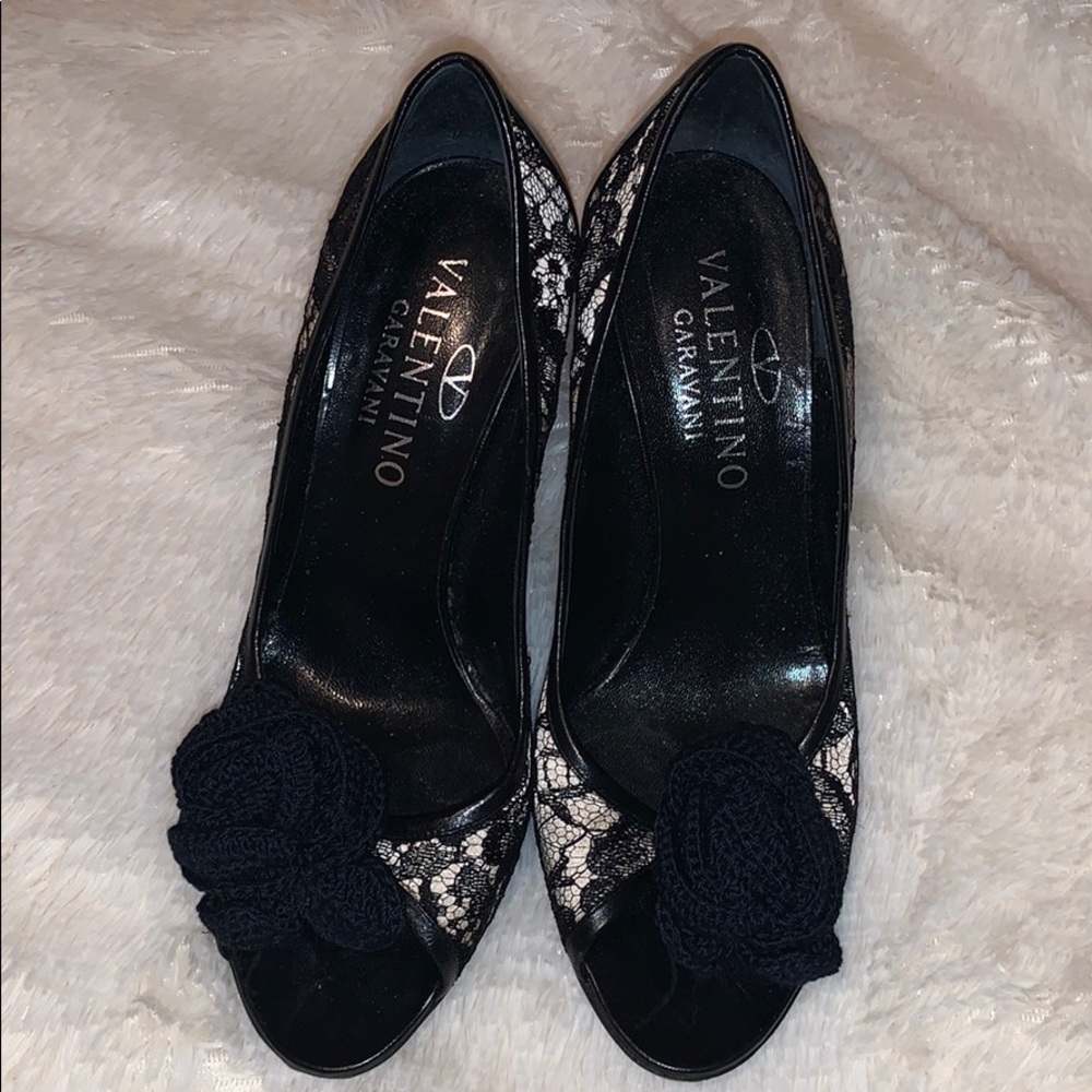 Black Lace and Crochet Flower Valentino shoes 👠